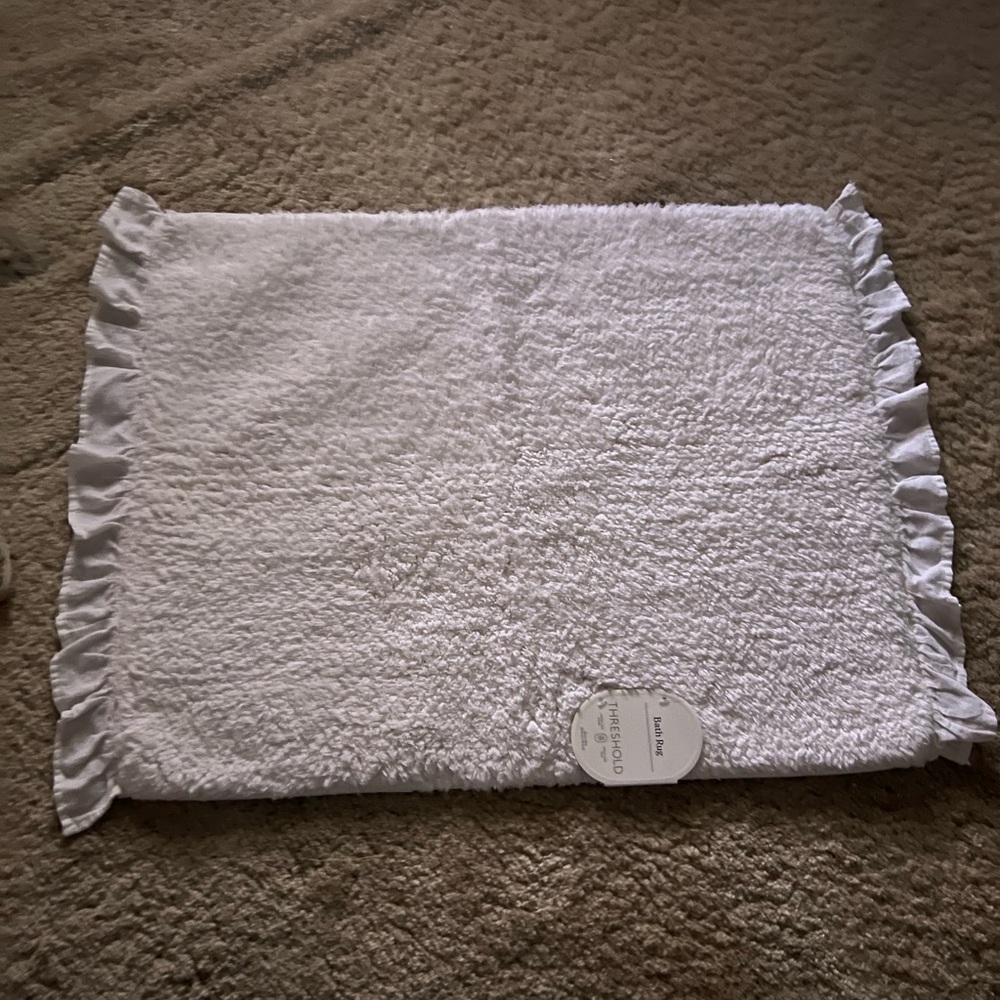 Threshold Plush White Bath Rug